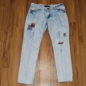 Thrill Jeans